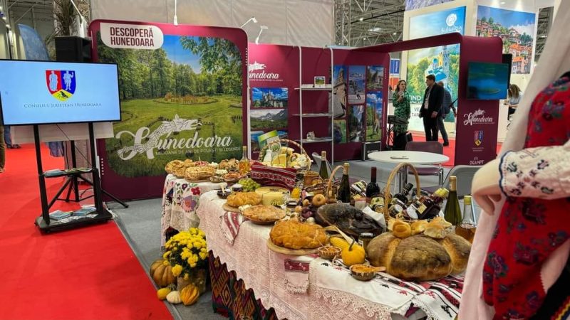 DGAMPT Hunedoara invită operatorii de turism la Târgul Național de Turism al României
