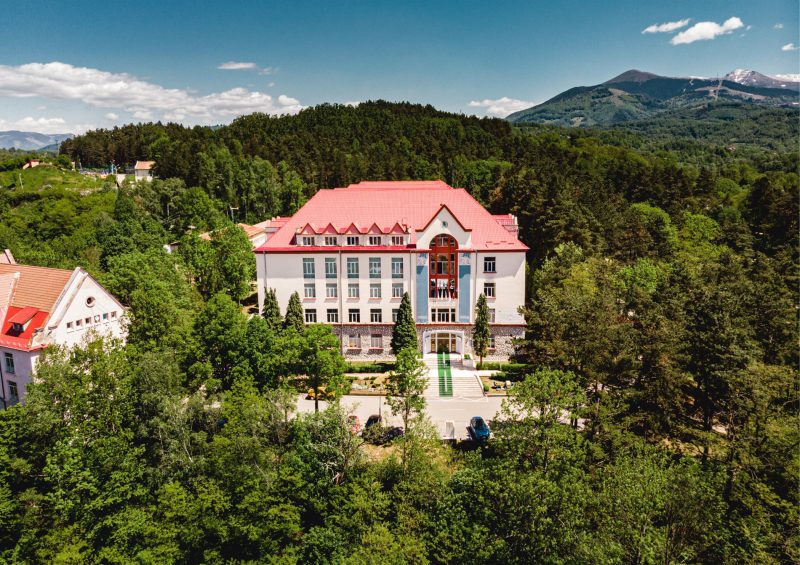 Cine sunt noii senatori de la Universitatea din Petroșani?