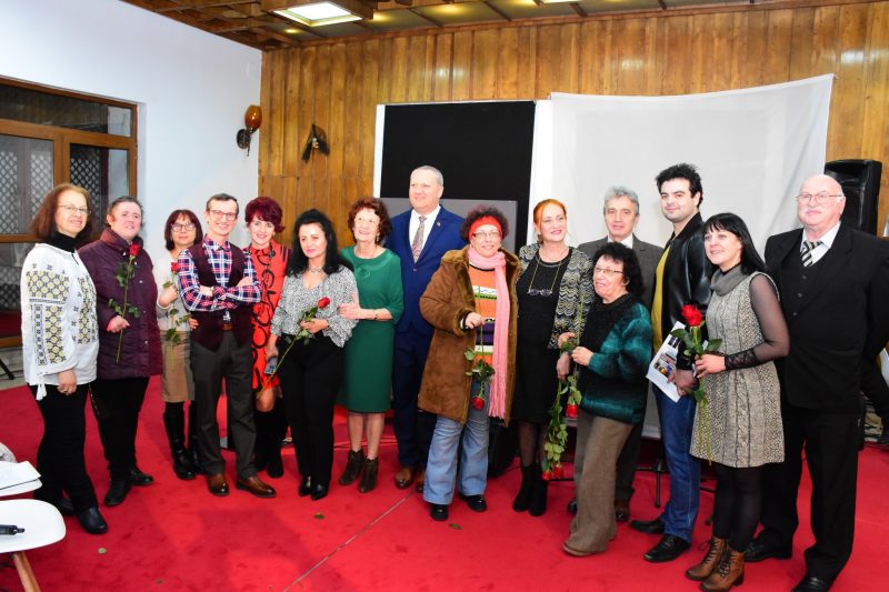 Călătorie pe aripile poeziei și muzicii, la cea de-a treia ediție a evenimentului cultural ”Dor și drag de Dragobete” de la Petroșani