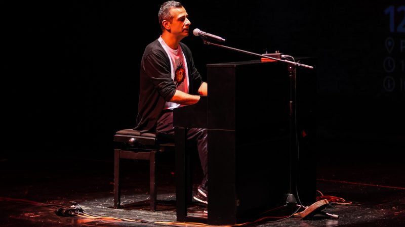 Emoție pură la concertul de lansare al primului album al pianistului Aurelian Epuraș