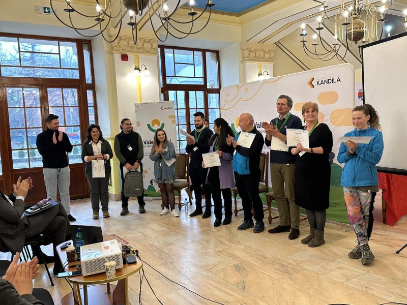 Tineri ambițioși, cu idei de afaceri inedite, implicați în tranziția justă a Văii Jiului