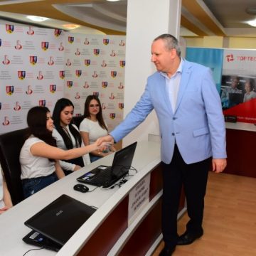 ”Citești și câștigi!” Confruntările zilei a treia din grupele concursului interliceal de cultură generală