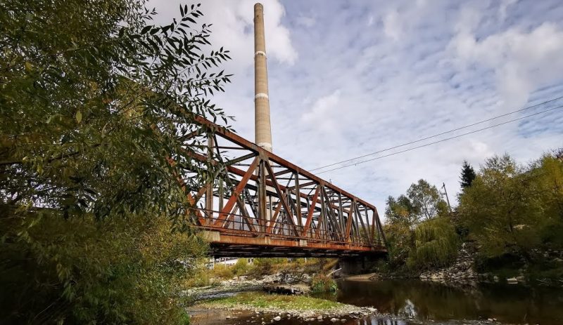 Ajunsă la capăt de drum, calea ferată industrială Lupeni-Uricani s-a vândut la fier vechi