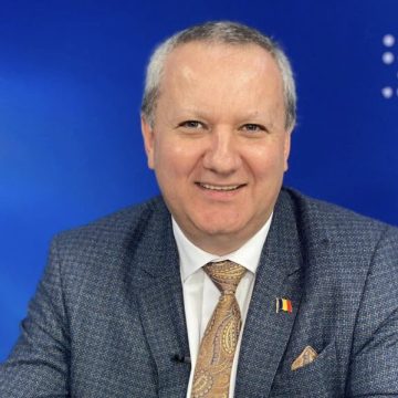 Petrecere la Haloween la Biblioteca județeană „Ovid Densușianu”