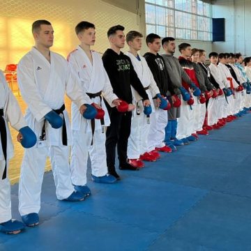 „Karatiștii de la CS Poli Karate Petroșani sunt pregătiți pentru Campionatul Național de Karate Shito-Ryu”