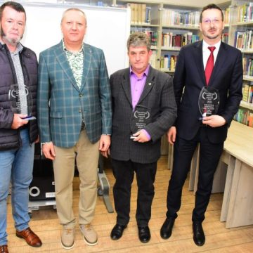 Bibliotecile anului 2023 în județul Hunedoara, premiate la Biblioteca județeană ”Ovid Densușianu”