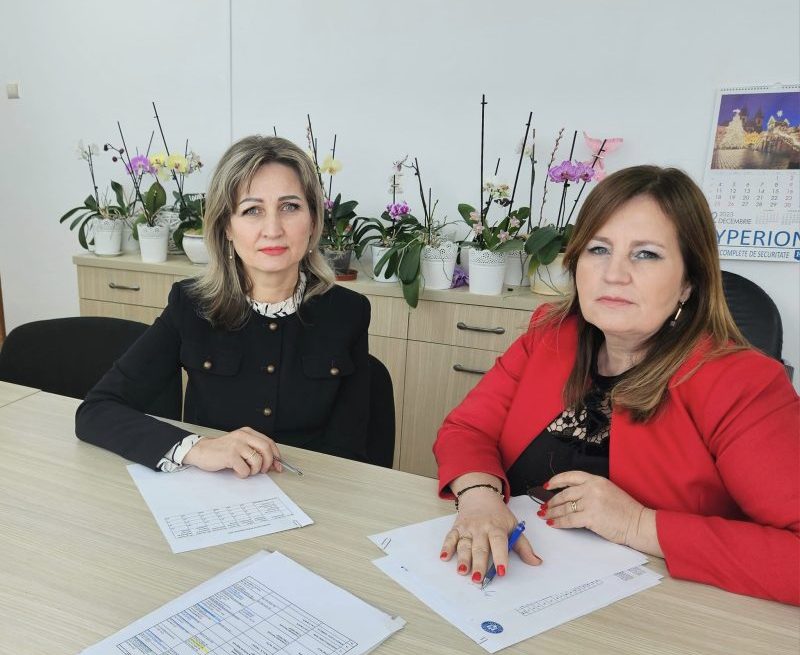 Acțiuni comune ale AJOFM și ISJ Hunedoara pentru consilierea și orientarea profesională a absolvenților
