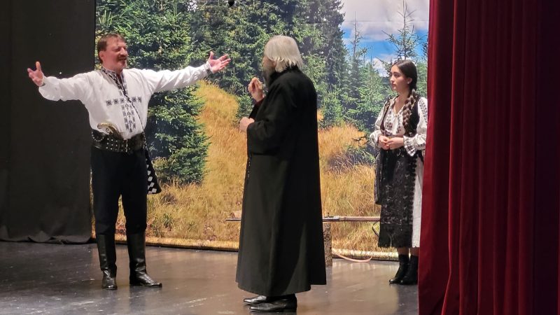 ”Avram Iancu – Puterea Dăinuirii”, un spectacol cât o lecție de istorie și patriotism la Lupeni