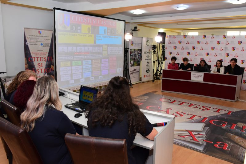 Concursul județean de cultură generală ”Citești și câștigi!” a ajuns în etapa semifinalelor