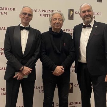 Directorul Teatrului de Artă din Deva, Mihai Panaitescu, premiat la Gala UNITEM de la Chișinău