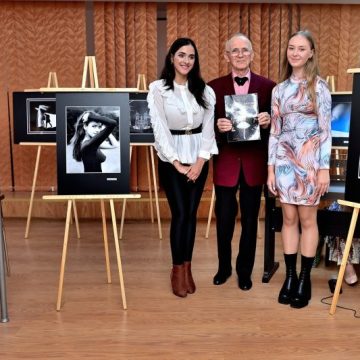 „Cadoul de Crăciun” al artistului fotograf EFIAP Francisc Németh