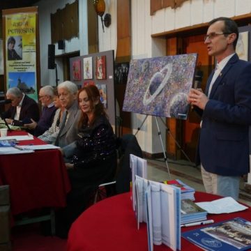 Poeți și scriitori hunedoreni și timișoreni își dau întâlnire la Petroșani, într-un regal de poezie și artă sub egida UZPR