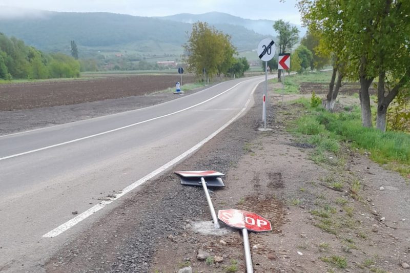 Consiliul Județean Hunedoara condamnă actele de vandalism de pe culoarul rutier Mureș Nord