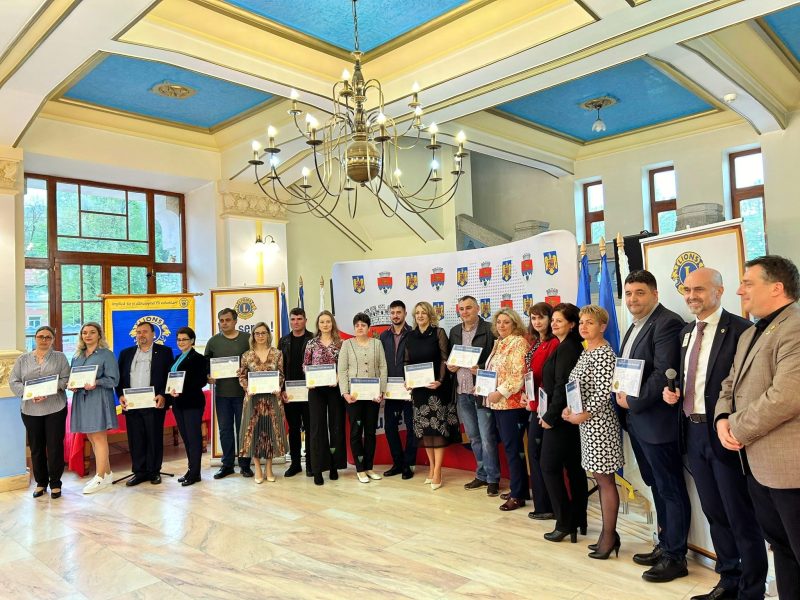 Angajamentul Lions, ”We Serv!” prinde viață în noul club Lions-Straja de la Lupeni