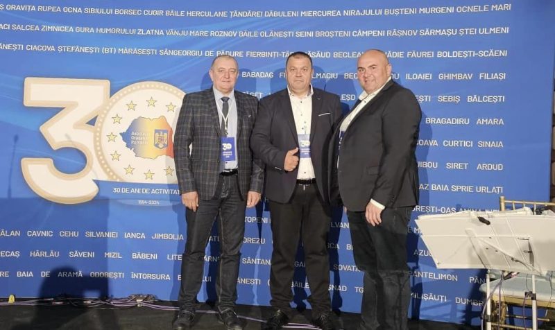 Primarii din Uricani, Petrila și Aninoasa, participanți la dezbaterea națională privind oportunitățile și șansele de dezvoltare ale orașelor mici
