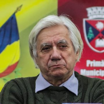 Pod peste Prut, cu spectacole ale dramaturgului petroșenean Valeriu Butulescu