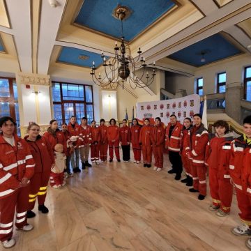 Administrația locală de la Lupeni sprijină activitatea voluntarilor de Cruce Roșie și în anul 2024