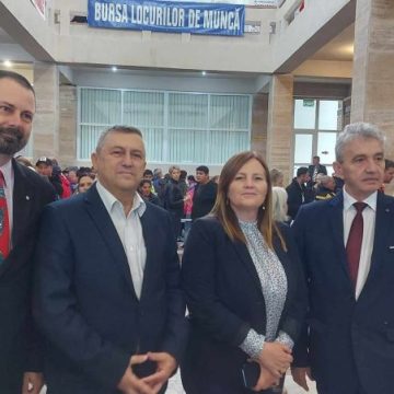Debut cu dreptul pentru Bursa generală a locurilor de muncă, la Petroșani