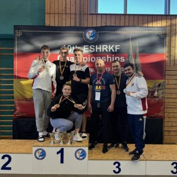 Patru medalii de aur pentru sportivii Poli Karate la o competiție de arte marțiale din Germania