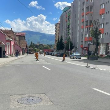 Asfaltări pe mai multe tronsoane rutiere din Petroșani