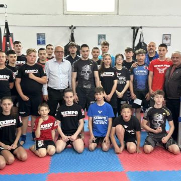 Primarul Cristian Merișanu propune trei sportivi pentru titlul de ”Cetățean de onoare al municipiului Vulcan
