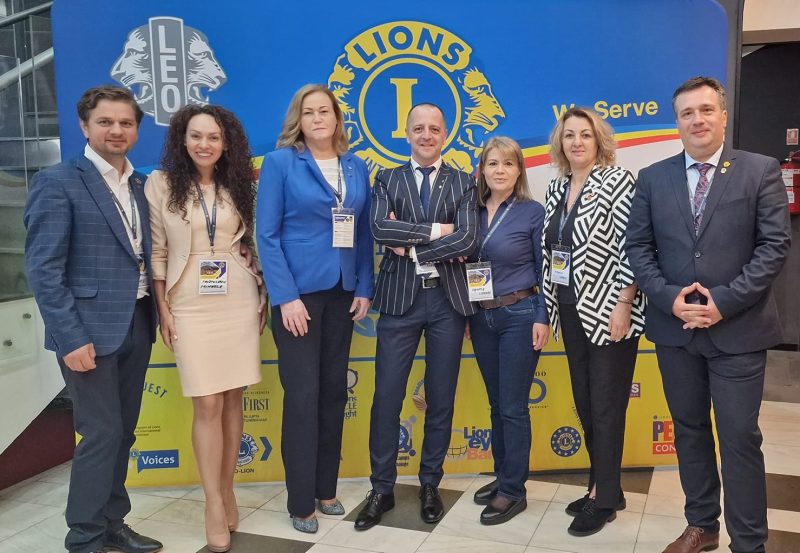 Liderii cluburilor Lions din Valea Jiului premiați la Convenția Națională a organizației