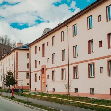 Toate proiectele de investiții ale administrației locale de la Uricani includ o componentă de valorificare a resurselor de energie regenerabilă