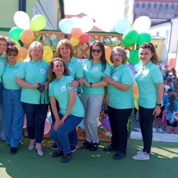 „Călător prin Europa”, concurs interdisciplinar de cultivare a valorilor naționale și europene în județul Hunedoara