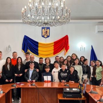 Tineri sportivi și artiști ai Vulcanului premiați la ediția a IV-a a Galei de Excelență ”Tinerii-Viitorul nostru”