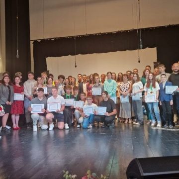 ”Gala Olimpicilor” la Liceul Teoretic „Mircea Eliade” din Lupeni