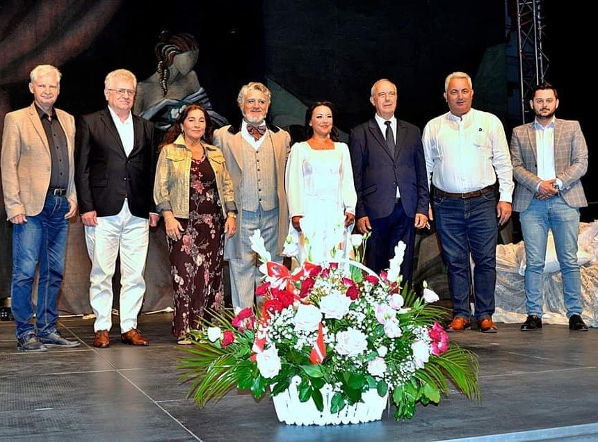 Ofensiva culturală continuă în județul Hunedoara cu a X-a ediție a Festivalului ”Opera Nights”