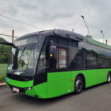 Vin autobuzele electrice pentru noul Serviciu Public de Transport Local de la Petroșani