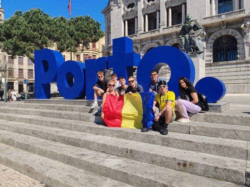 Elevii Liceului Tehnologic „Retezat” Uricani, schimb de experiență în Portugalia și Spania, într-un nou proiect european