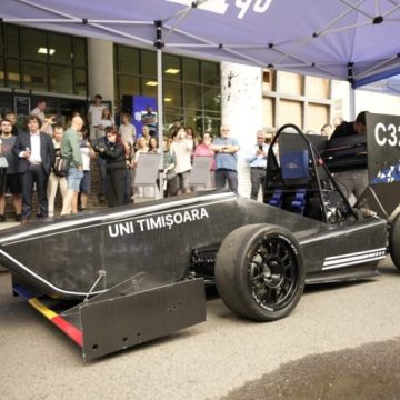 UPT Racing Team a lansat noul monopost de Formula Student, TSR3 EVO, în prezența lui Titi Aur