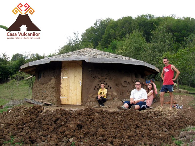 Casa Vulcanilor din Geoparcul Țara Hațegului aniversează 10 ani