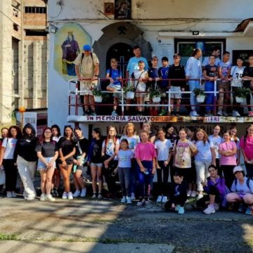 Tineri din Mangalia, Focșani și Mizil în vizită la Mina Petrila