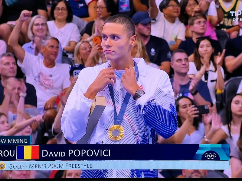 David Popovici aduce prima medalie de aur pentru România la Jocurile Olimpice de la Paris 2024