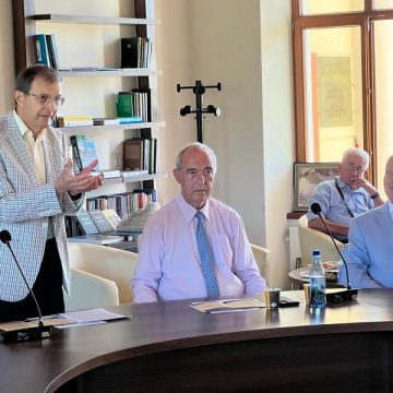 Școala de vară a Academiei Române, în județul Hunedoara – Sub semnul istoriei!