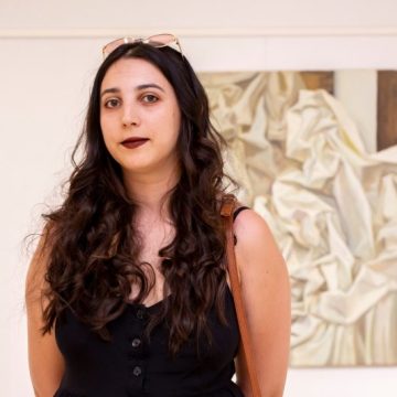 „Fragmente ale unei reverii baroce”, în expoziția pictoriței Ionela Blaj la galeria de artă „Forma” din Deva