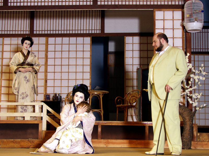 „Madama Butterfly” a lui Puccini se mută de la Castelul Corvinilor la Centrul cultural Corviniana din Hunedoara