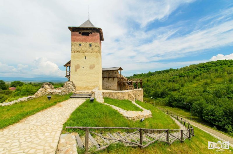 Sărbătoare cu domnițe și cavaleri, în weekend, la „Festivalul Cetății Medievale Mălăiești”