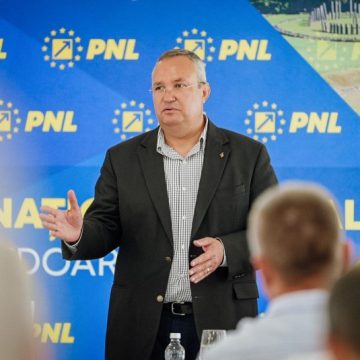 Vizită-fulger a președintelui PNL Nicolae Ciucă în județul Hunedoara