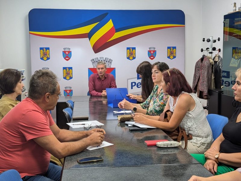 Pregătiri pentru începerea anului școlar 2024-2025 la Petroșani