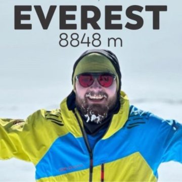 Alpinistul Adrian Ahrițculesei, invitat de onoare la Zilele municipiului Brad