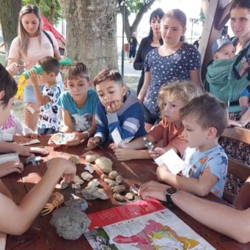 Ziua Vulcanilor sărbătorită simultan în Geoparcurile Internaționale UNESCO Țara Hațegului și Ținutul Buzăului