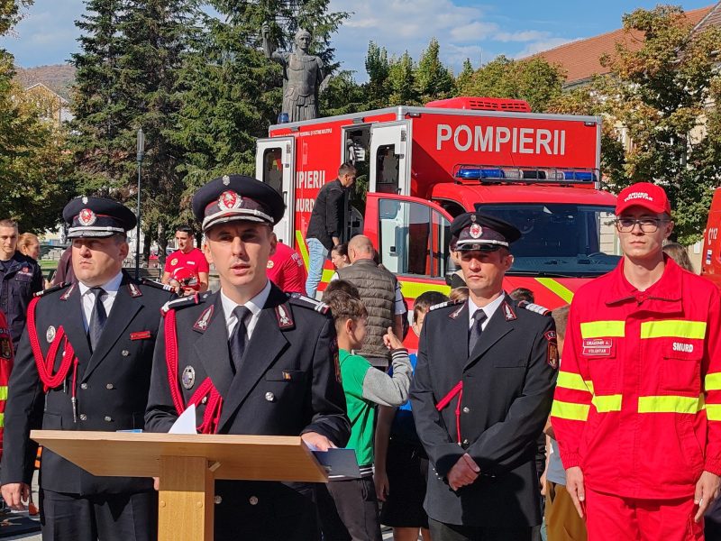Salvatori din cadrul ISU Hunedoara, evidențiați de „Ziua Pompierilor din România”