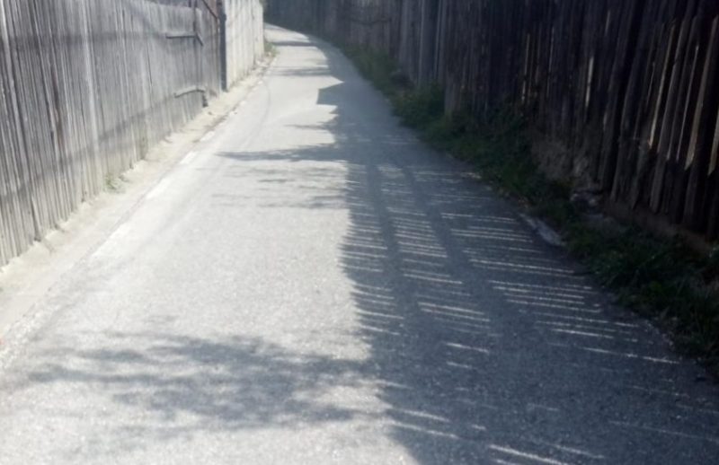 Drumuri, străzi și parcări, realizate din bani europeni, în orașul Petrila