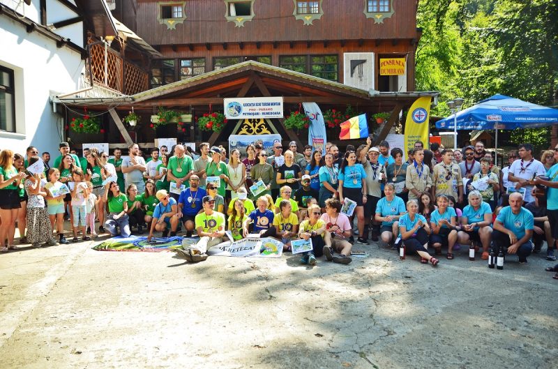 Trofeul „Pro-Parâng”, punct final al Campionatului Național de Turism  Sportiv „Ștafeta Munților”