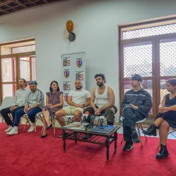 Reputatul regizor Botond Nagy aduce „Flori de mină” pe scena Teatrului „I.D. Sîrbu” Petroșani în deschiderea noii stagiuni