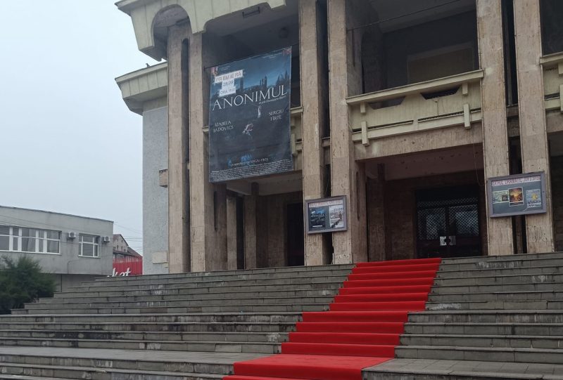 „Anonimul” după Giuseppe Berto, o nouă premieră la Teatrul „I.D. Sîrbu” din Petroșani